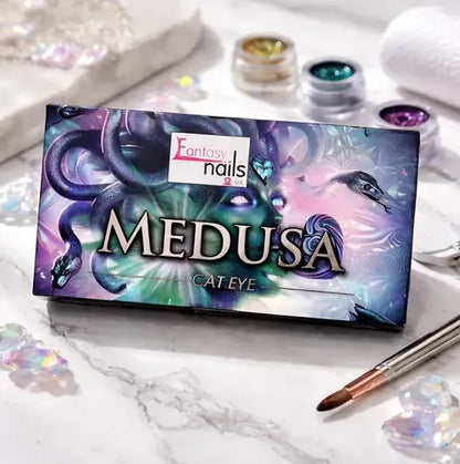 COLECCION MEDUSA CAT EYE FANTASY NAILS