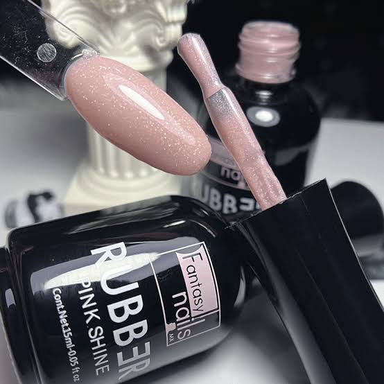 GEL RUBBER FANTASY NAILS